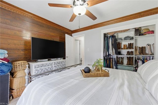 3932 Morning View DR, Virginia Beach, VA 23456