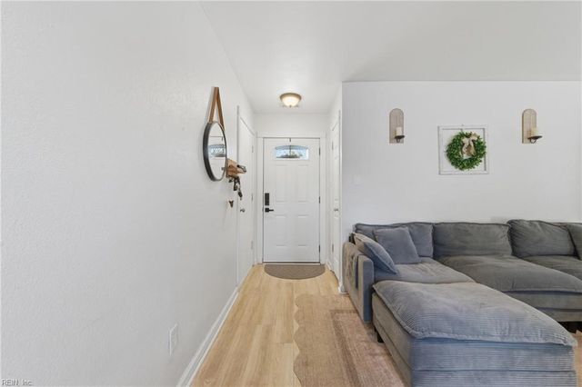 3932 Morning View DR, Virginia Beach, VA 23456