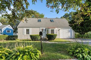 6 Birch Hill Rd, Worcester, MA 01606