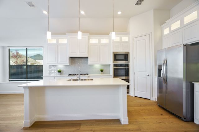 7470 Sanctuary Drive, Frisco, TX 75033