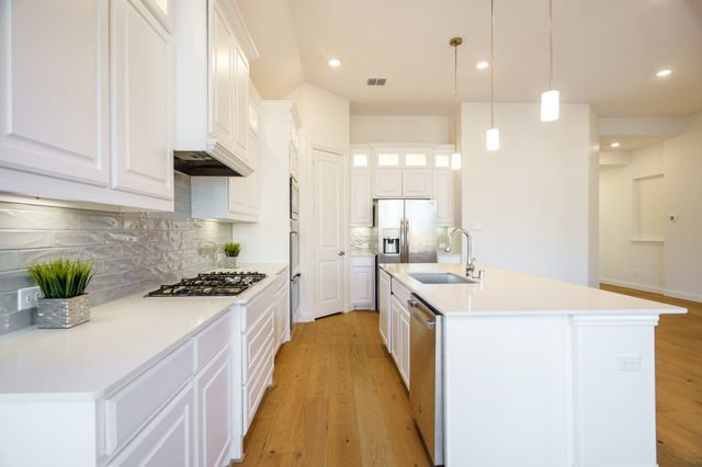 7470 Sanctuary Drive, Frisco, TX 75033