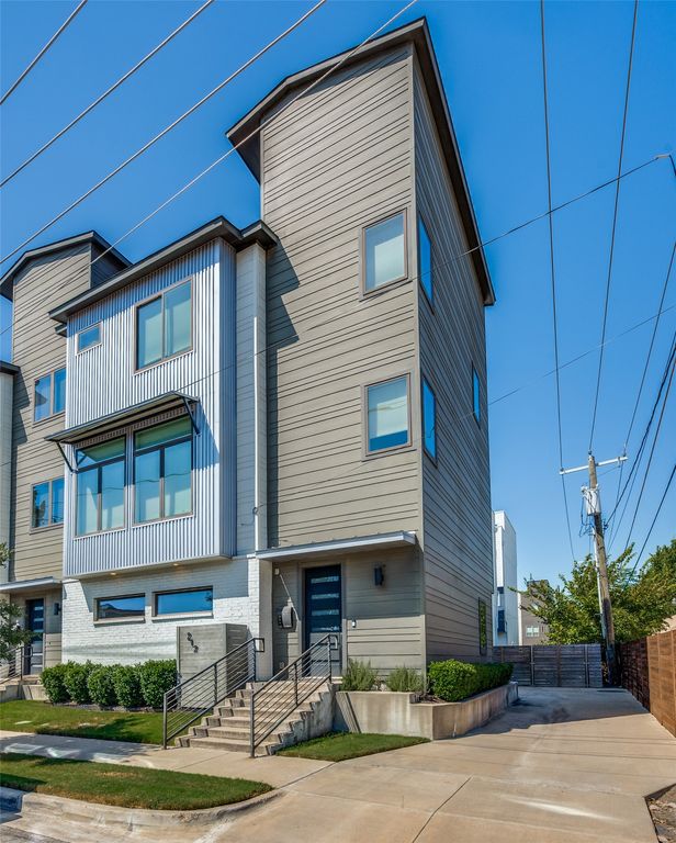 212 Foch Street, Fort Worth, TX 76107 — exterior