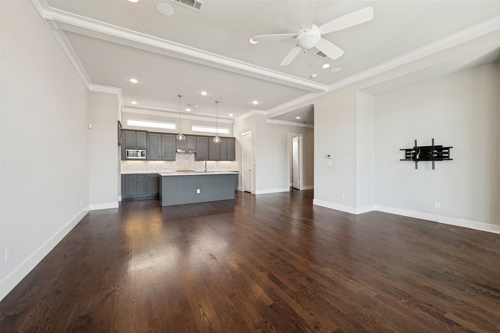 212 Foch Street, Fort Worth, TX 76107 — photo 4
