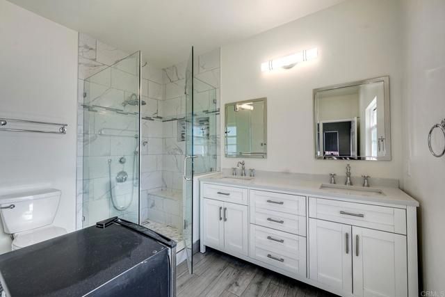 648 Cocapah St, Vista, CA 92083