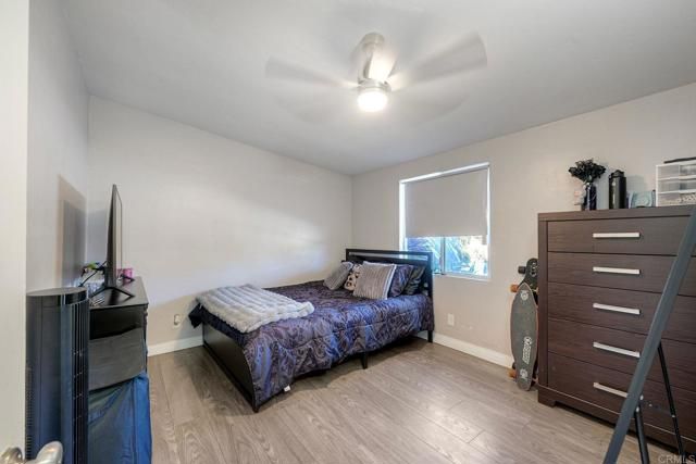 648 Cocapah St, Vista, CA 92083