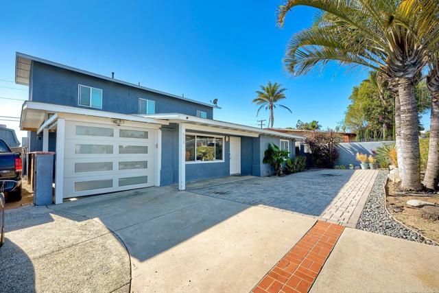 648 Cocapah St, Vista, CA 92083