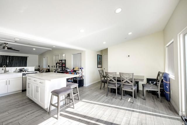 648 Cocapah St, Vista, CA 92083