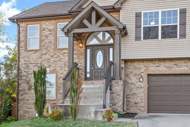 961 Bonellis Ln, Clarksville, TN 37040
