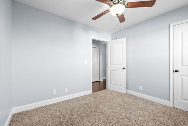 961 Bonellis Ln, Clarksville, TN 37040