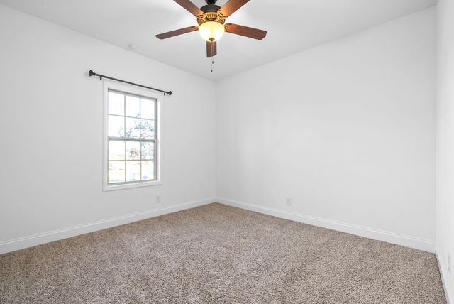 961 Bonellis Ln, Clarksville, TN 37040