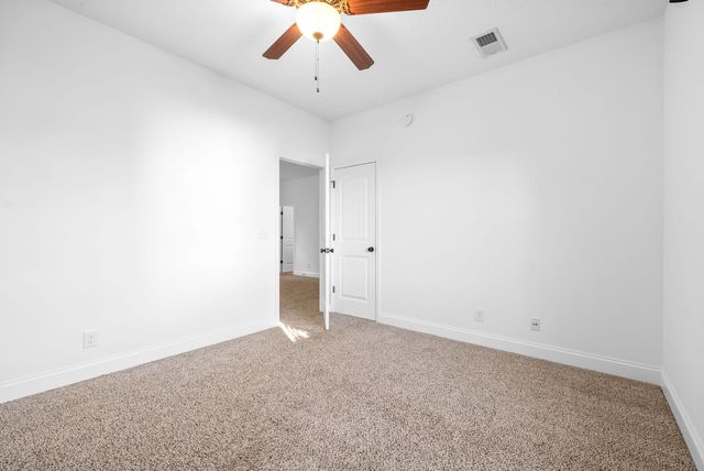 961 Bonellis Ln, Clarksville, TN 37040