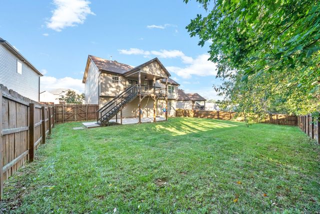 961 Bonellis Ln, Clarksville, TN 37040