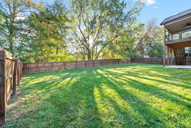 961 Bonellis Ln, Clarksville, TN 37040