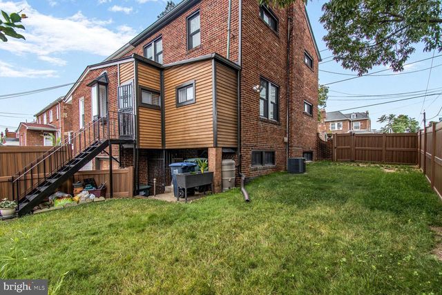 621 QUACKENBOS ST NW, Washington, DC 20011