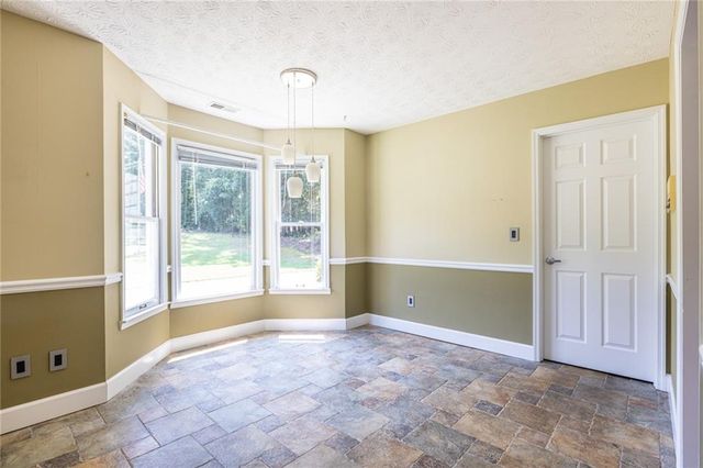215 Valley Brook Trail, Jonesboro, GA 30238