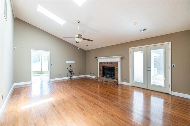 215 Valley Brook Trail, Jonesboro, GA 30238