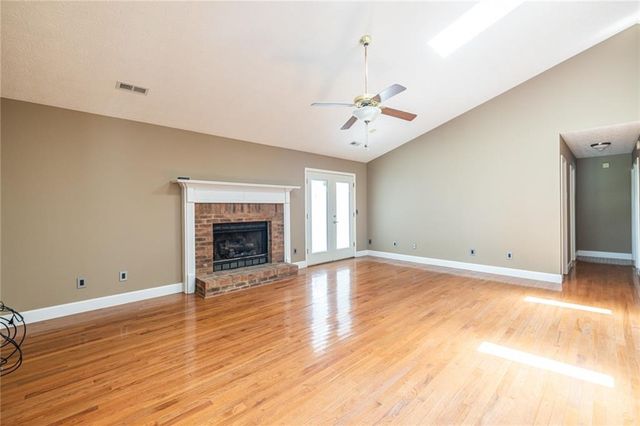 215 Valley Brook Trail, Jonesboro, GA 30238
