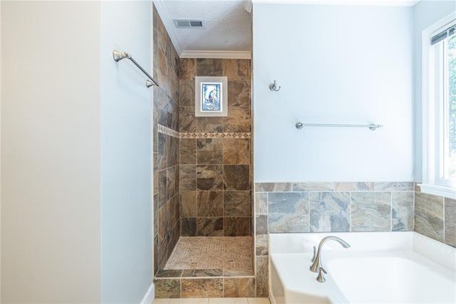 215 Valley Brook Trail, Jonesboro, GA 30238