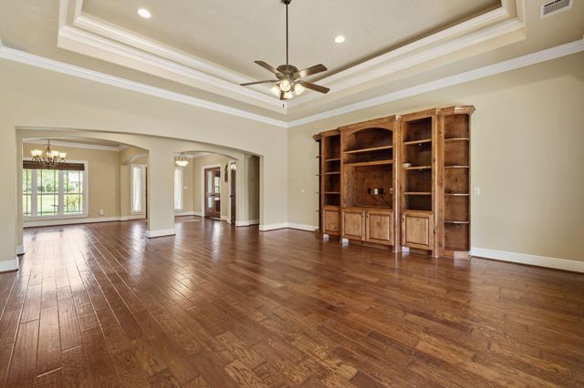 5041 Rimrock Pass, Montgomery, TX 77316