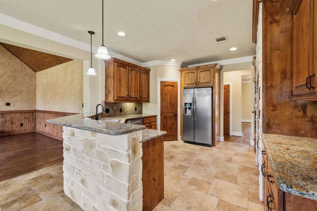 5041 Rimrock Pass, Montgomery, TX 77316