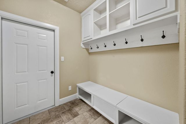 5041 Rimrock Pass, Montgomery, TX 77316