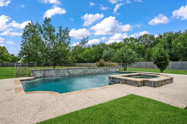 5041 Rimrock Pass, Montgomery, TX 77316