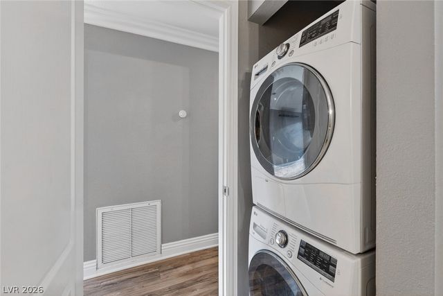 4050 Pacific Harbors Drive 216, Las Vegas, NV 89121