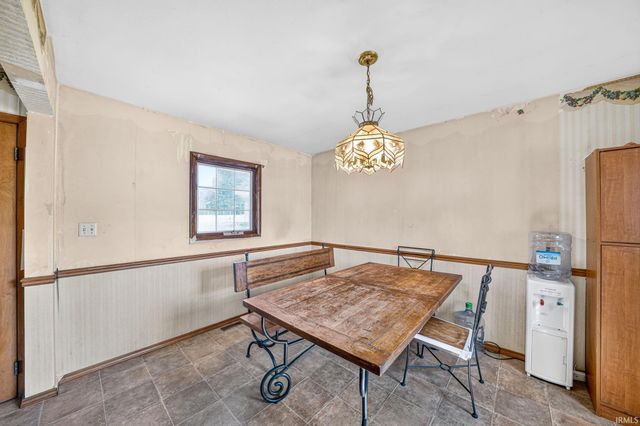 450 S Lombardy Drive, South Bend, IN 46619