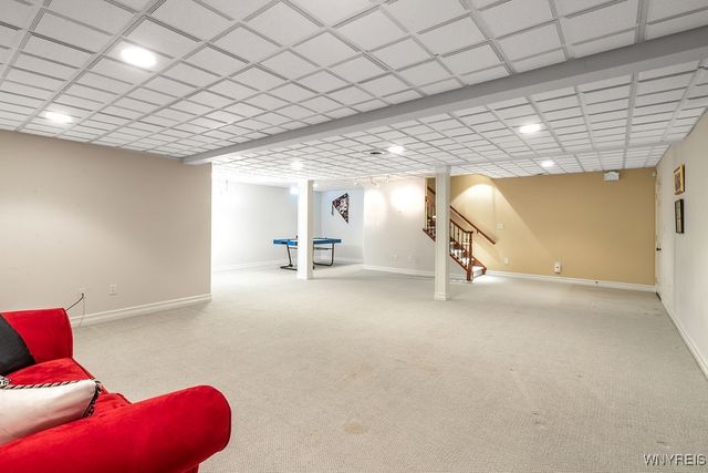 81 Hidden Oaks Court, Grand Island, NY 14072