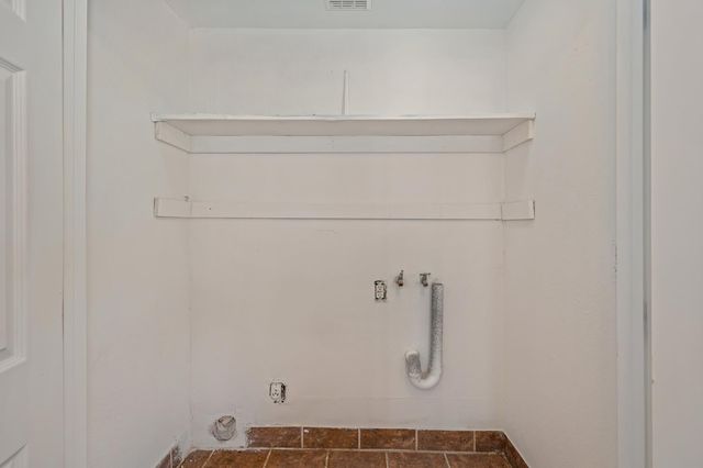 2664 Forrest Street, Sacramento, CA 95815