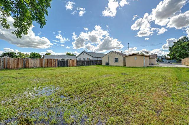 2664 Forrest Street, Sacramento, CA 95815