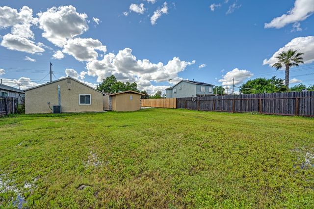 2664 Forrest Street, Sacramento, CA 95815