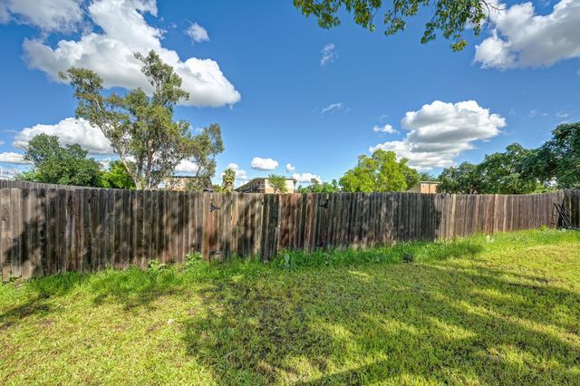 2664 Forrest Street, Sacramento, CA 95815