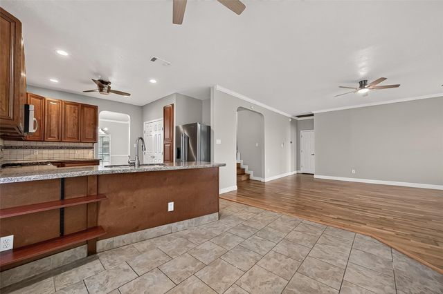 1522 Brook Grove Drive, Katy, TX 77450