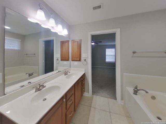 1442 Saddle Blanket, San Antonio, TX 78258