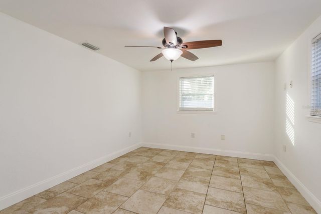 4233 BELLE ISLE COURT, New Port Richey, FL 34653