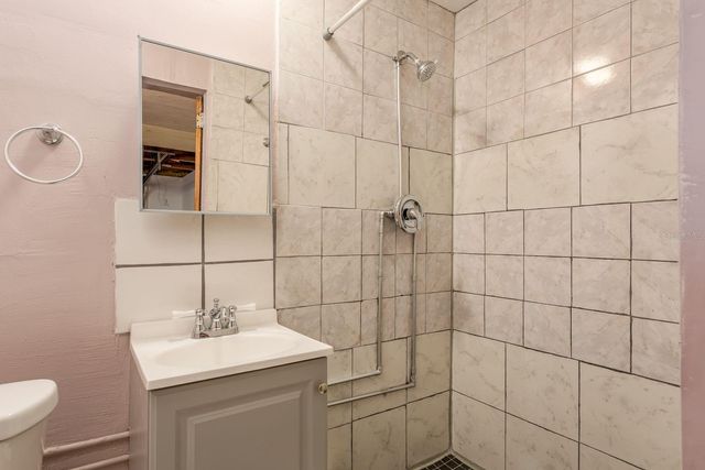 4233 BELLE ISLE COURT, New Port Richey, FL 34653