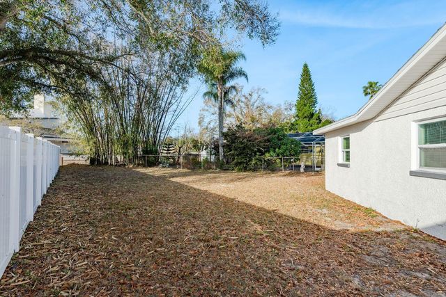 4233 BELLE ISLE COURT, New Port Richey, FL 34653