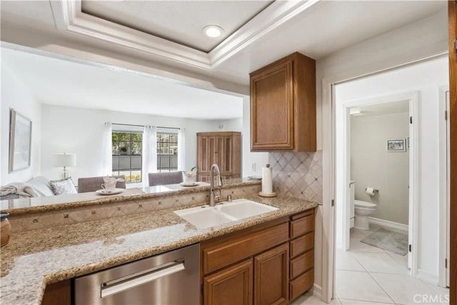 13 Firestone 5, Irvine, CA 92614