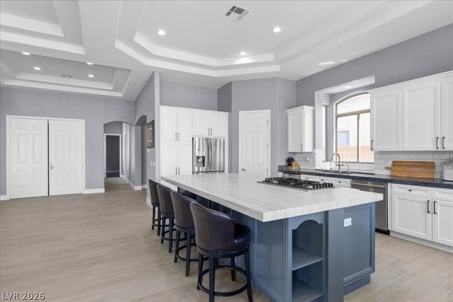 5717 Buena Martina Way, Las Vegas, NV 89141