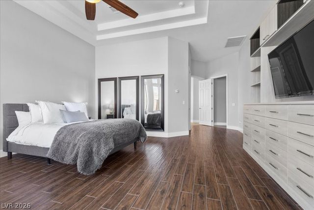 5717 Buena Martina Way, Las Vegas, NV 89141