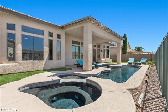 5717 Buena Martina Way, Las Vegas, NV 89141