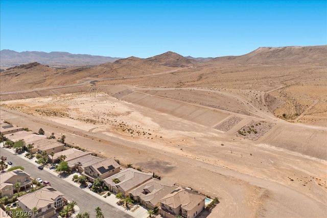 5717 Buena Martina Way, Las Vegas, NV 89141