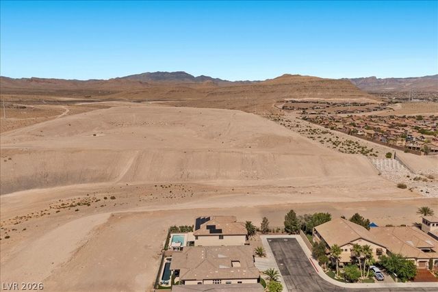 5717 Buena Martina Way, Las Vegas, NV 89141
