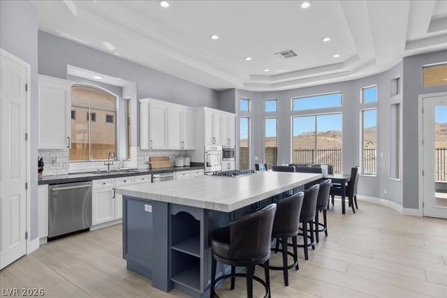 5717 Buena Martina Way, Las Vegas, NV 89141