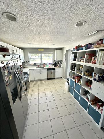 15398 2ND STREET E, Madeira Beach, FL 33708