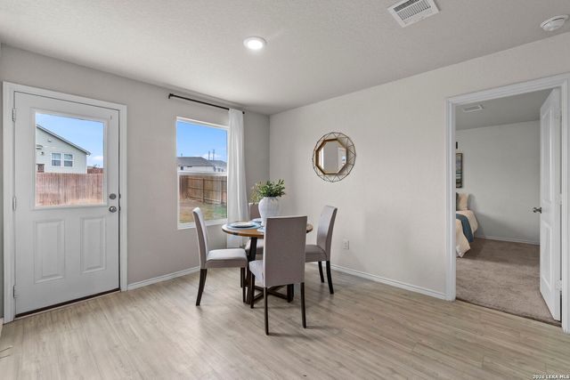 9806 Munster, Schertz, TX 78154