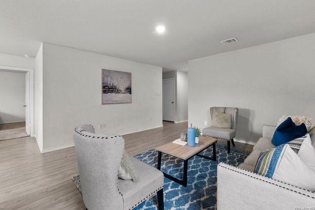 9806 Munster, Schertz, TX 78154