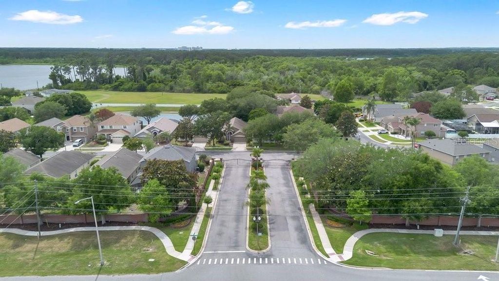 Image 42 of property listing at 9506 PECKY CYPRESS WAY, Orlando, FL 32836