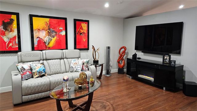 17124 SW 143rd Pl 0, Miami, FL 33177
